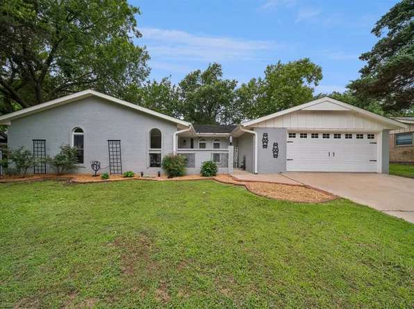 1255 May Ln, Bartlesville, OK 74006