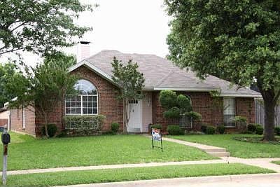 1st image of 732 Blue Oak Dr