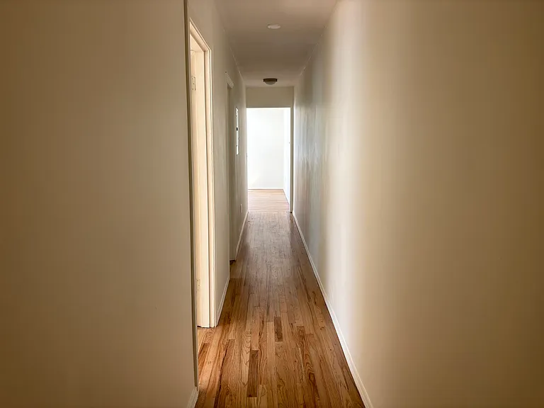 1601-1621 NE Killingsworth St #4 — Photo 9