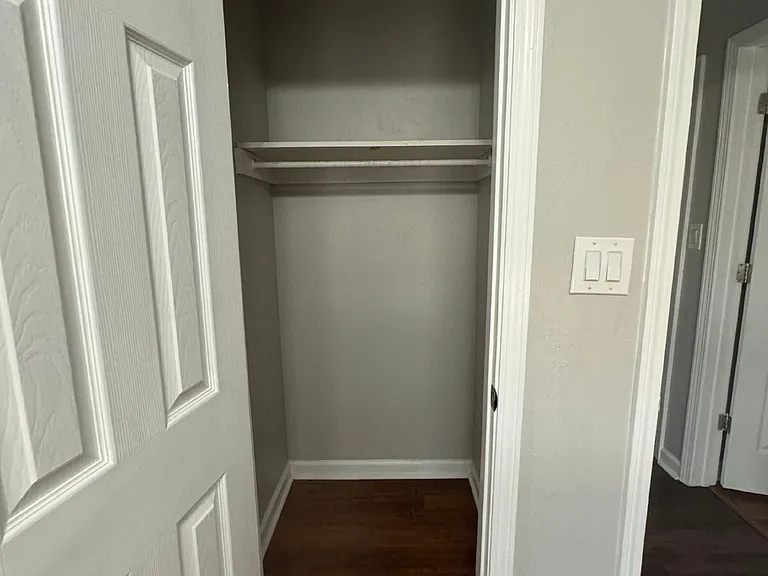 1307 Callen St — Photo 16