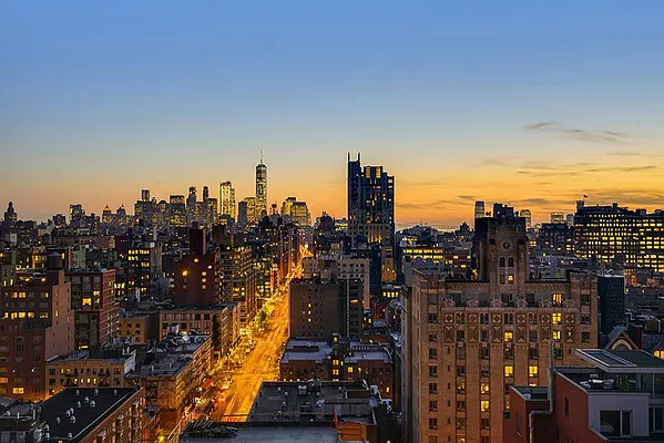 Sold by Fionn Campbell | media 25