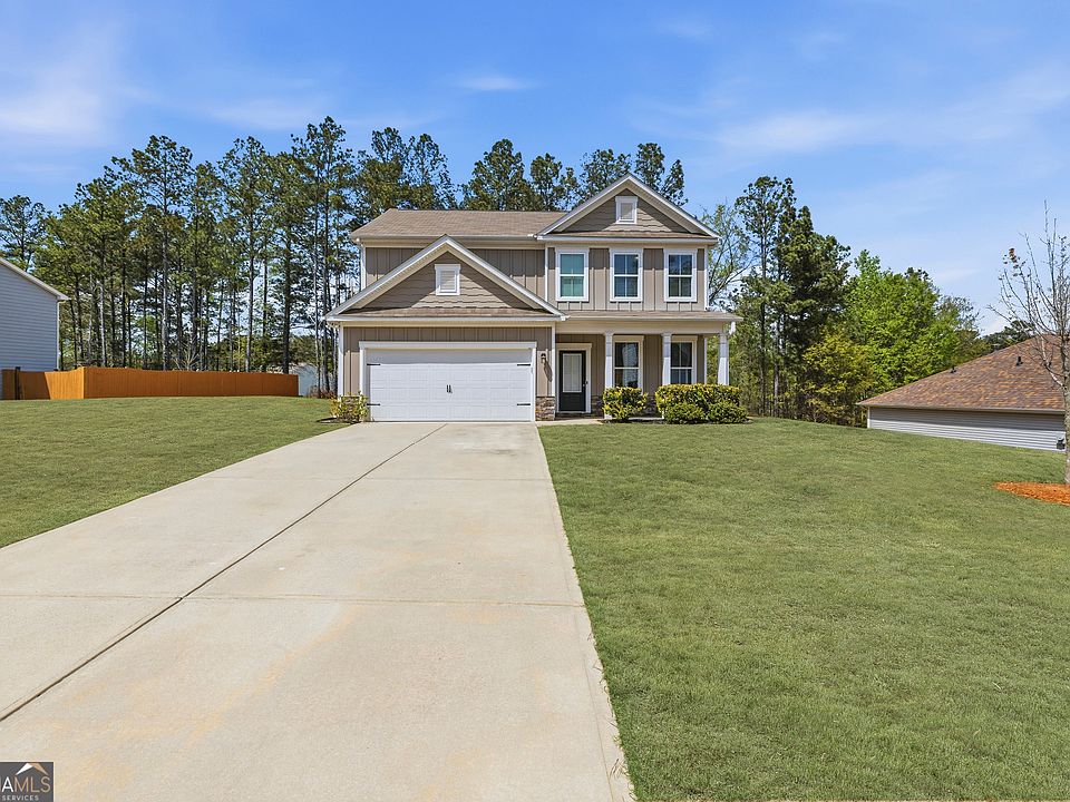 1st image of 776 Jackson Ct