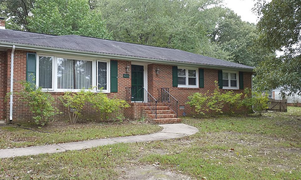 1st image of 4218 Orchard Dr N