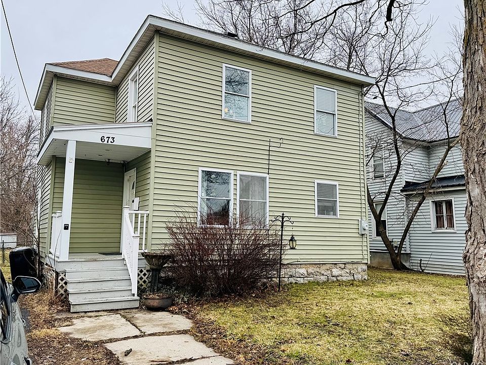 1st image of 673 Cooper St
