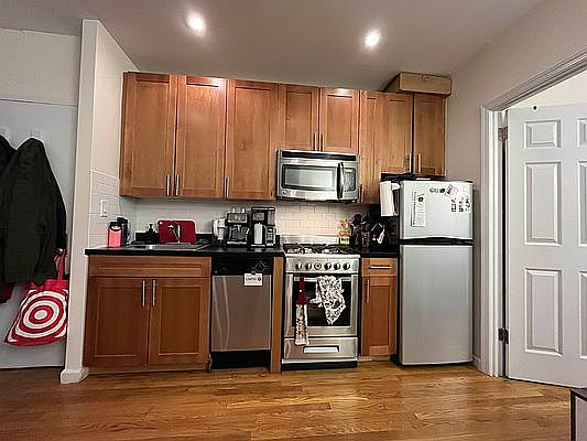 1st image of 230 E 80th St APT 5D