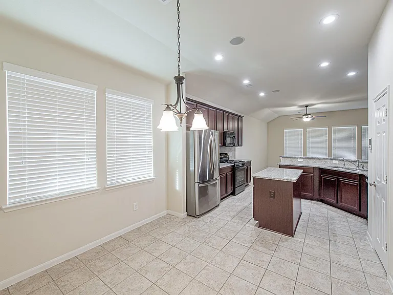 3422 Smart Sands Ln — Photo 8