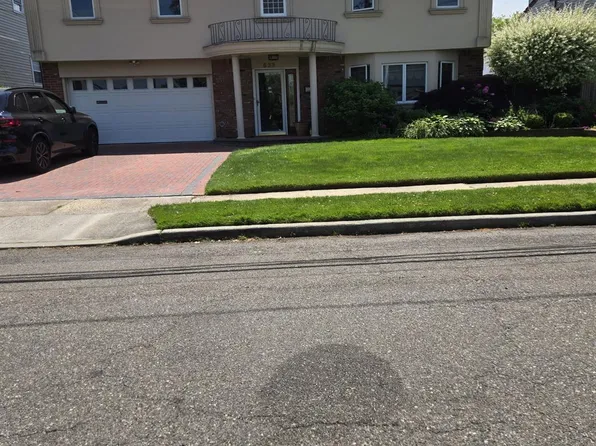 533 Halevy Drive, Cedarhurst, NY 11516