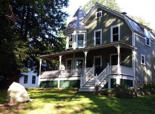 344 Elkins Rd, New London, NH 03257