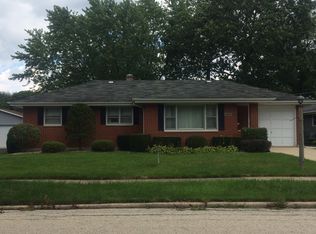 927 Charles Ave, Winthrop Harbor, IL
