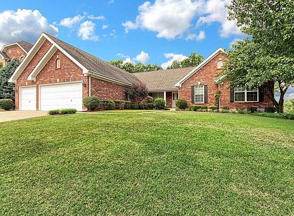 2nd image of 9705 Hilltop Dr
