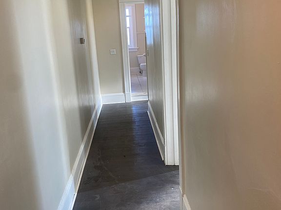 2nd image of 202 N Washington St #302