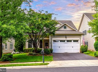 20559 Crescent Pointe Pl, Ashburn, VA 20147