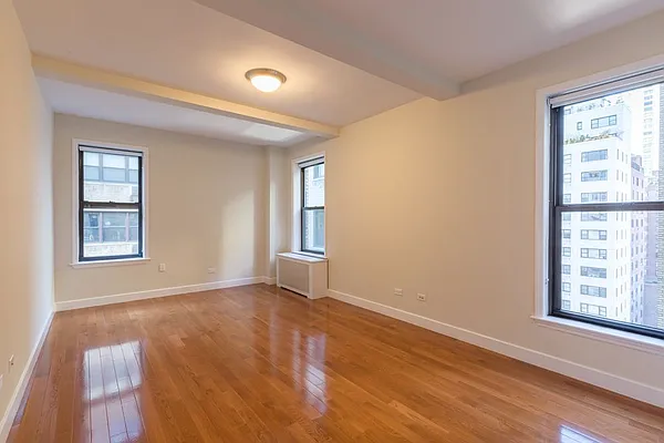 Rented by Stonehenge NYC LLC | media 6