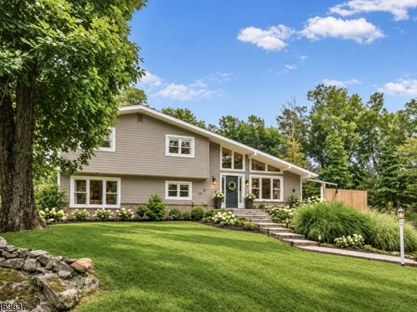 758 W Shore Trl, Byram Twp., NJ 07871
