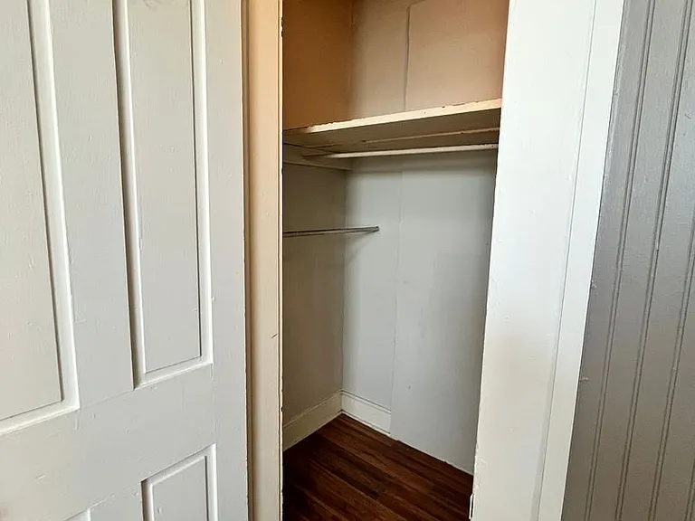 1124 S. 3rd St — Photo 33