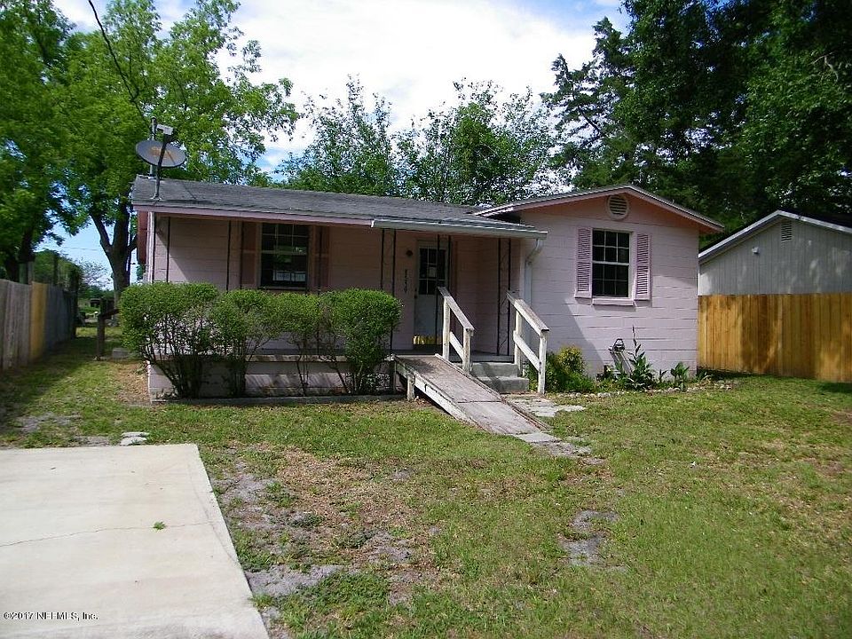 1st image of 8559 Ocala Ave