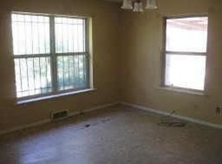 3144 W Jefferson Blvd, Dallas, TX 75211