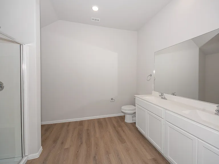 13156 Zion Dr — Photo 2