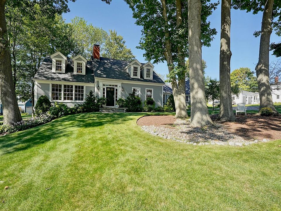2nd image of 164 Portsmouth Avenue