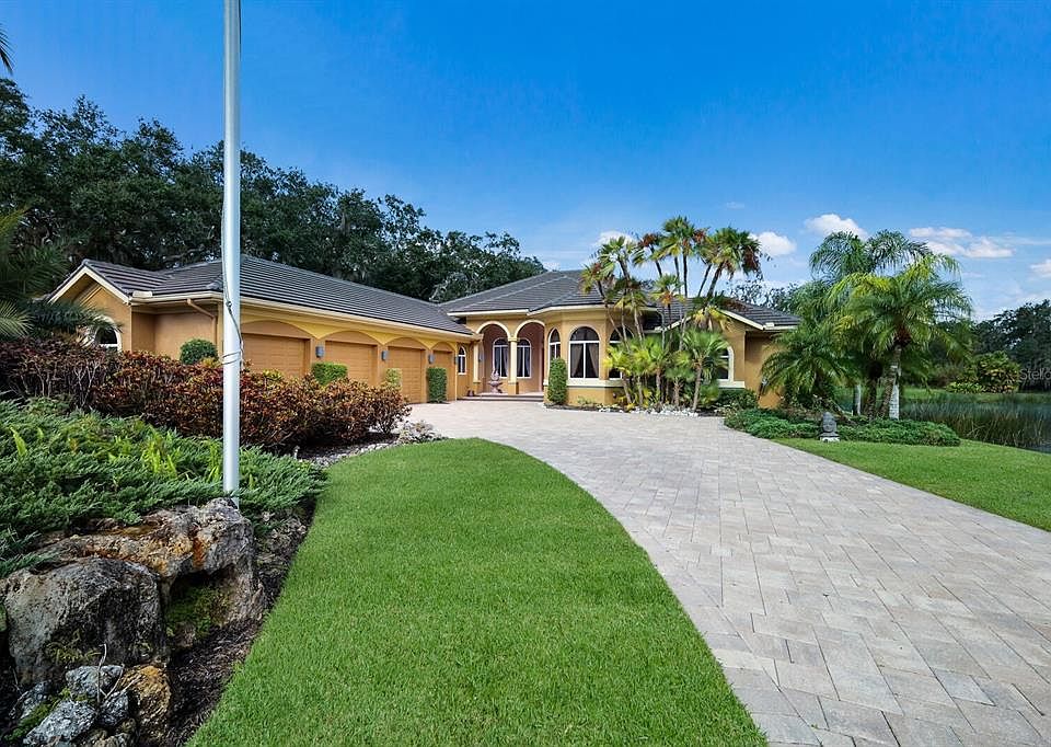 1st image of 2578 DICK WILSON DRIVE