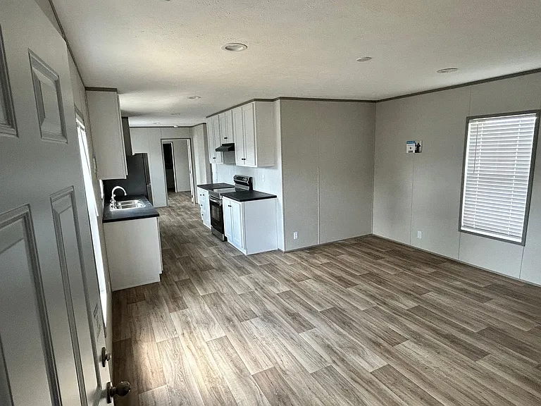 1565 State Highway 801 N — Photo 16