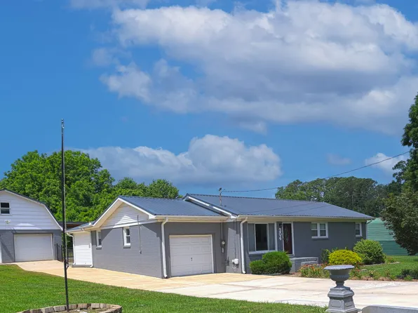 204 Homeward Ave, Winchester, TN 37398