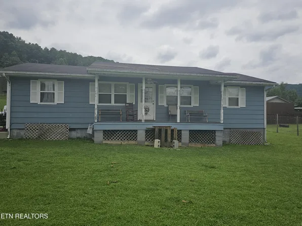 101 Earle Ln, Middlesboro, KY 40965