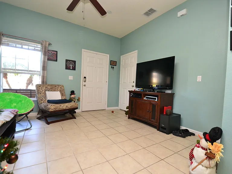 3841 White Birch Run — Photo 2