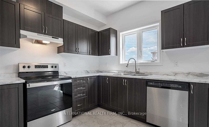 Southgate House for rent - 4 Bedrooms — photo 7
