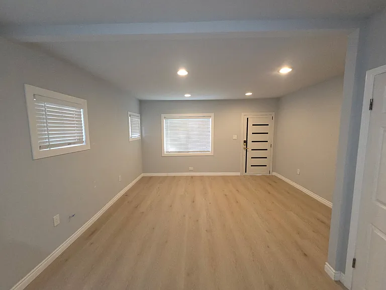230 Daroca Ave — Photo 2