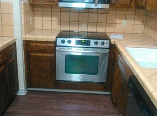 7600 N Laurelglen Blvd APT D, Bakersfield, CA 93309