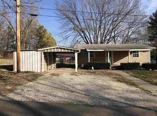 606 N Cherry St, Otterville, MO 65348