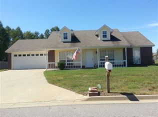 1581 Eastgate Cir, Greenwood, AR 72936
