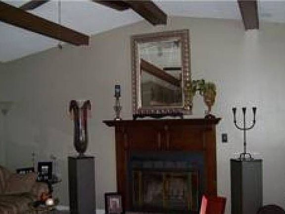 Greatroom w/Fireplace