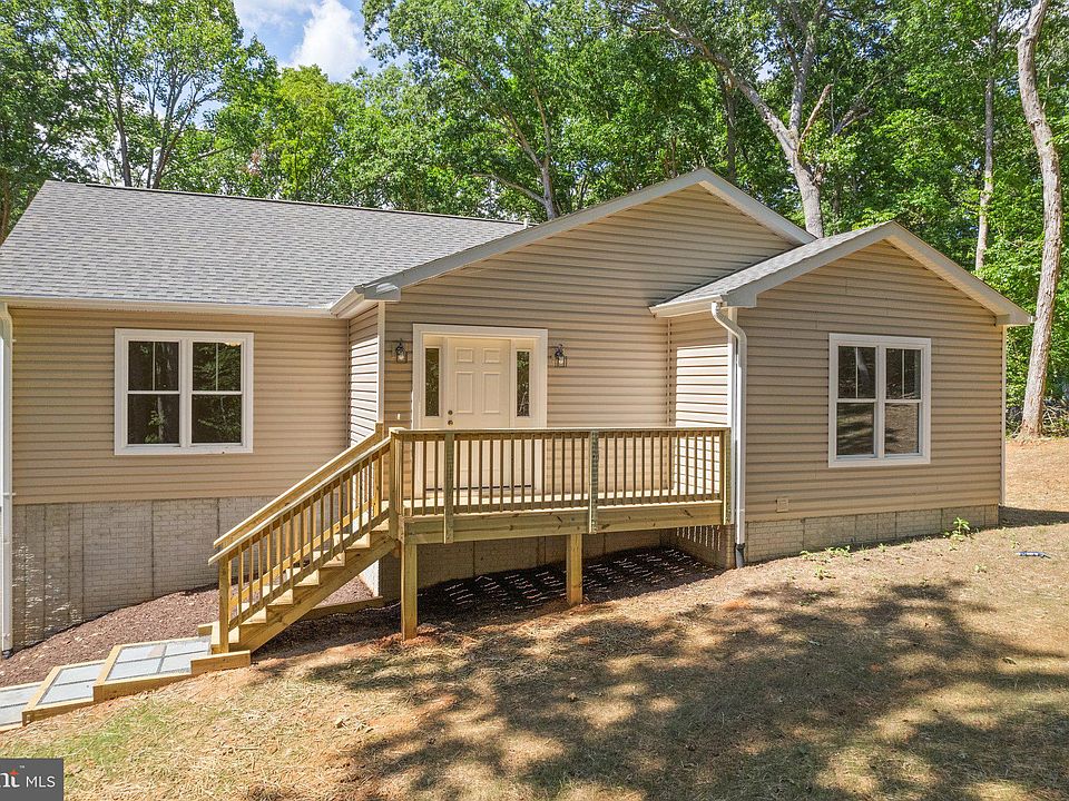 1st image of 15113 Rose Valley Dr