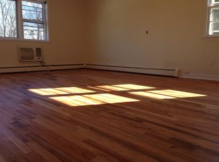 1413 E 15th St, Brooklyn, NY