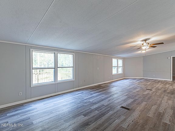 4th image of 7448 PARK CITY Drive