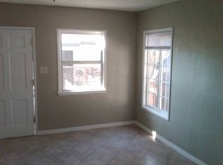 8449 1/2 Madison Ave, South Gate, CA 90280