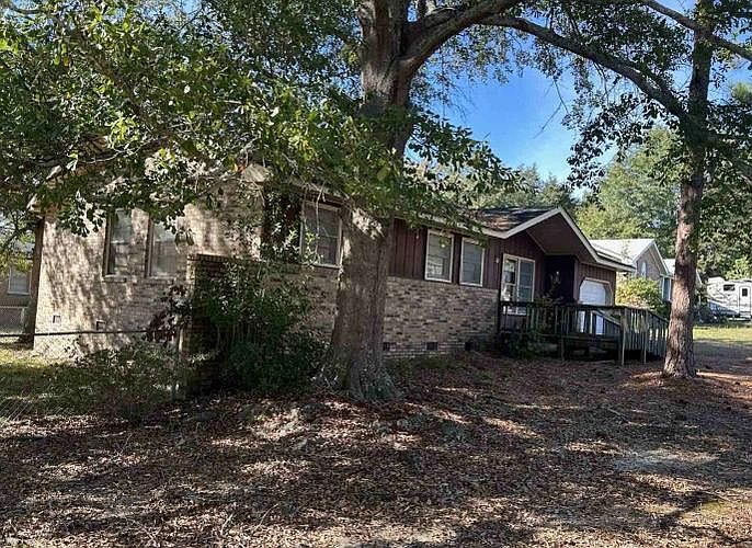 1st image of 22 Powers Ct