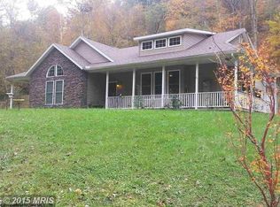 550 Sycamore Hollow Rd, Worthington, WV 26591