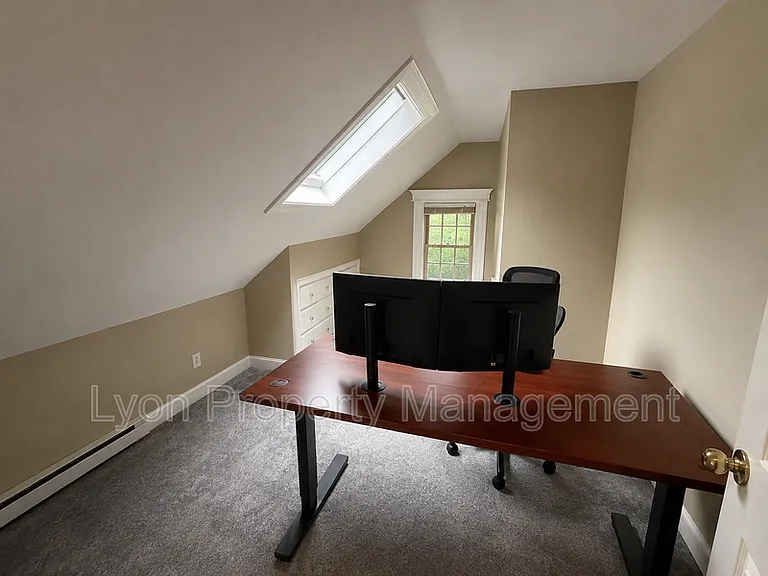 380 N Main St — Photo 13