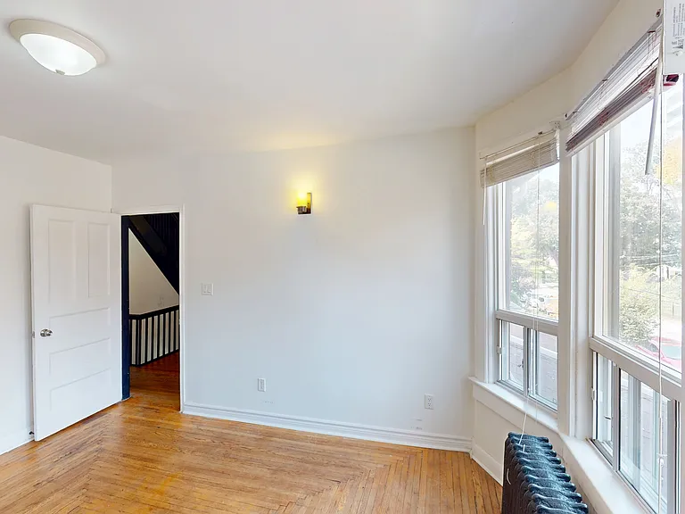 53 Hepbourne St #2 — Photo 17