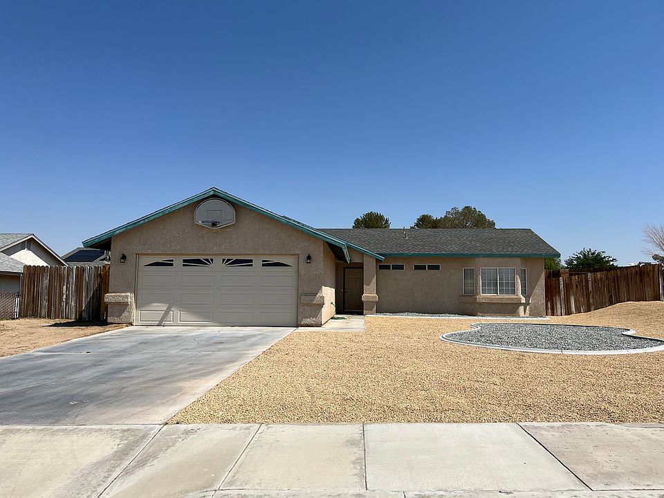 1st image of 25678 Tamarisk St