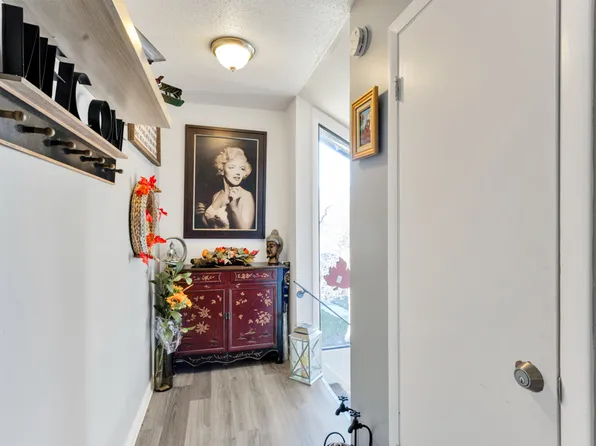 411 Nottinghill Park, Virginia Beach, VA 23452