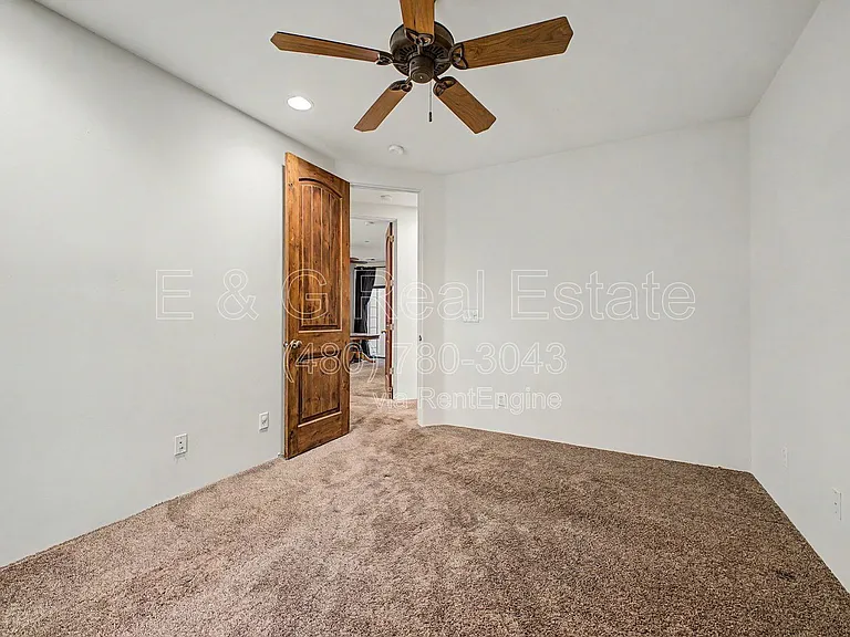 304 S Wilson St — Photo 38