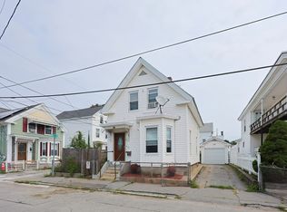 51 Fulton St, Lowell, MA 01850