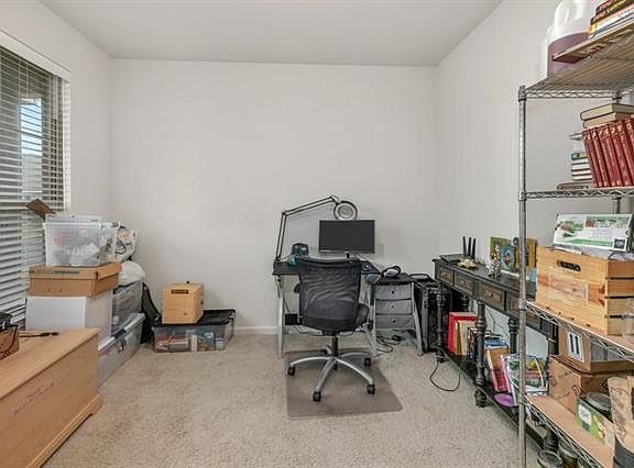 3rd image of 300 Langley Dr #D