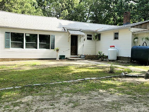 3rd image of 93 Reservoir Rd