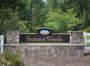 336 Summit Woods Rd, Roaring Brook Twp, PA 18444