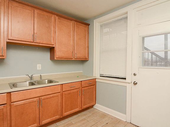 3rd image of 6969 W Grand Ave #2E